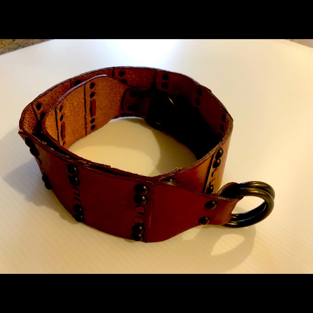 Another Line, Inc Leather Belt Size Small